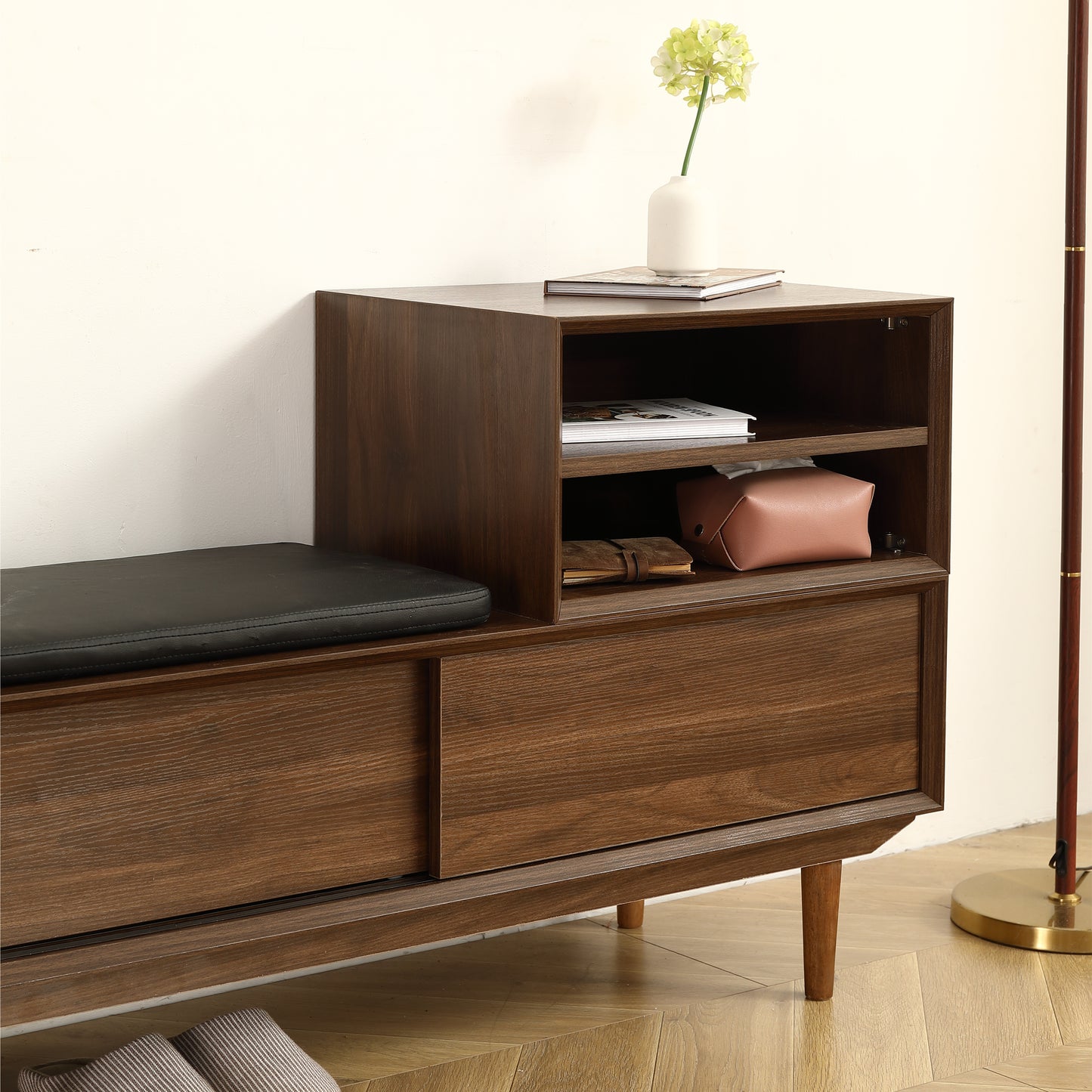 （缺货）Modern Shoe Changing Cabinet with Cushion - 47.24 Inch, Black Walnut Finish, Solid Wood Legs - Spacious and Fashionable Shoe Cabinet